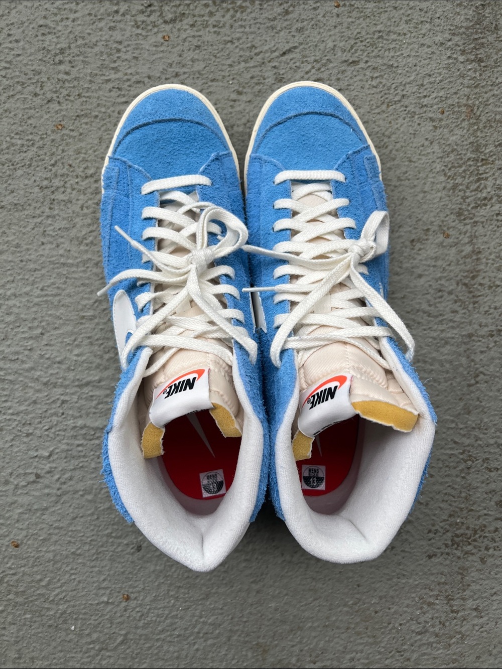Nike BLAZER Light Blue Suede High-Top Snwith Natural Midsole and White Details